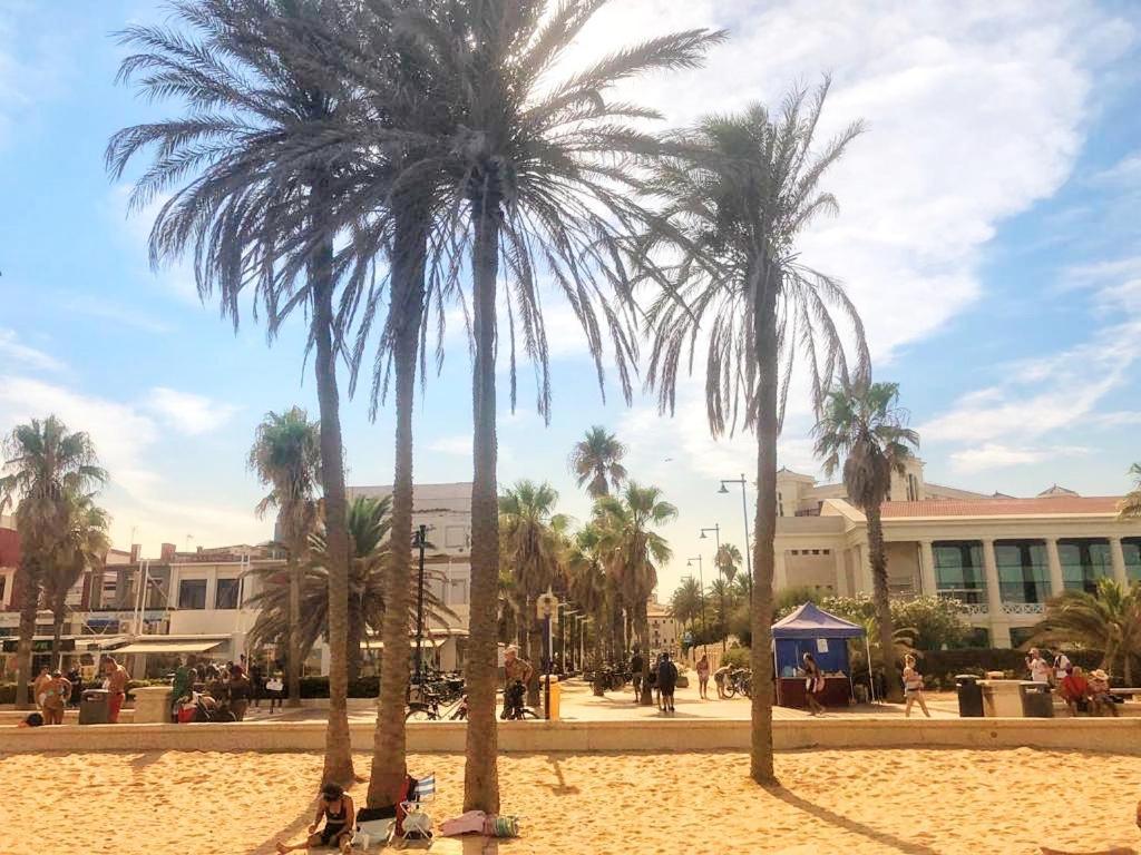 ולנסיה Espectacular Apartamento A 100Mt De La Playa Las Arenas מראה חיצוני תמונה